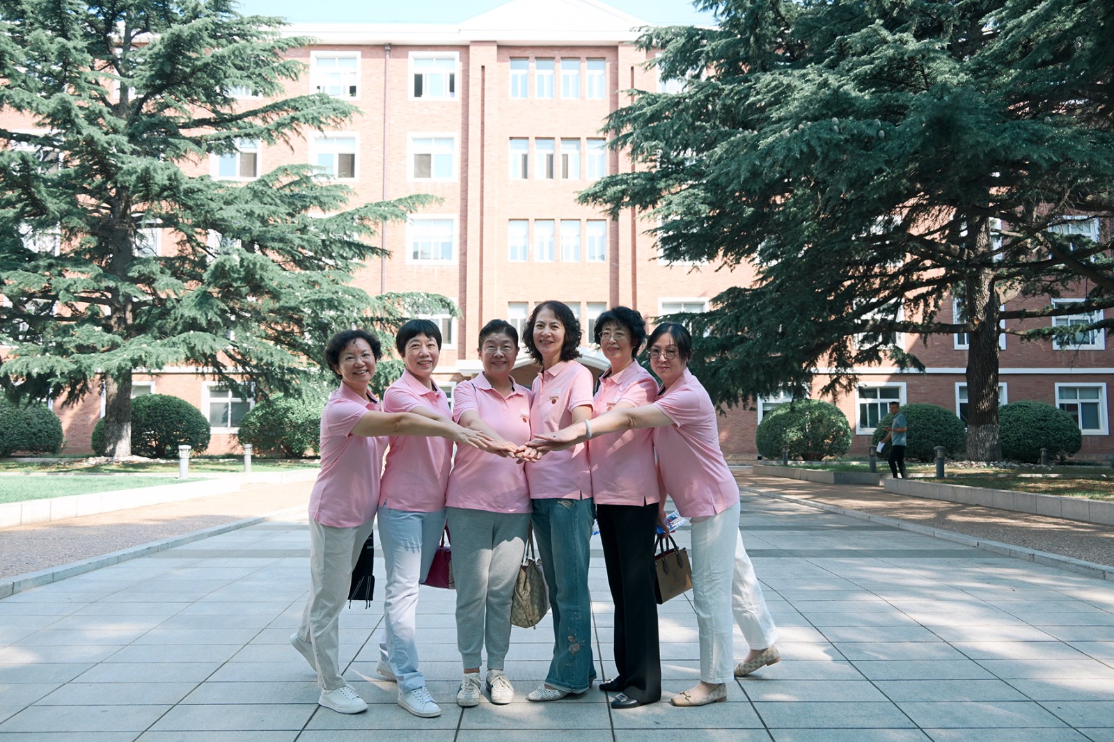 1757906736473042.jpg 1757906736473042.jpg